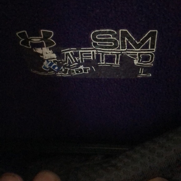 🪷 5/$10 🪷Under Armur  Sweater MSU State in great condition - Picture 4 of 6